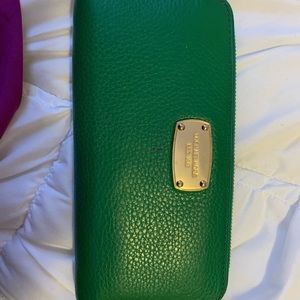 Micheal Kors Wallet